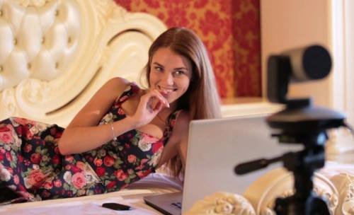 вебкам студия работа