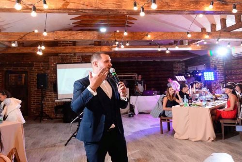 ведущий олейник